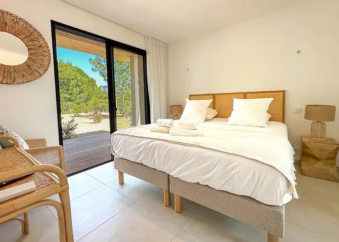 Calarossa Bay 4*