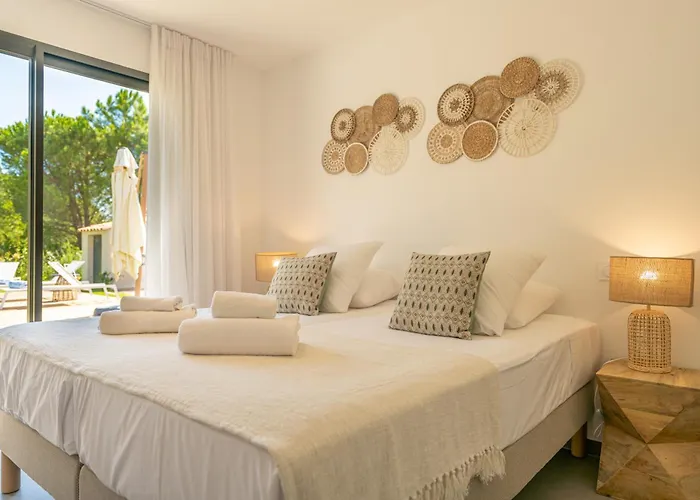 Calarossa Bay 4*