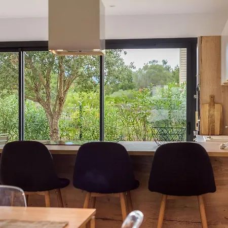 Aparthotel Calarossa Bay