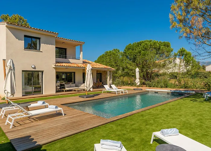 Appart hôtel Calarossa Bay 4*