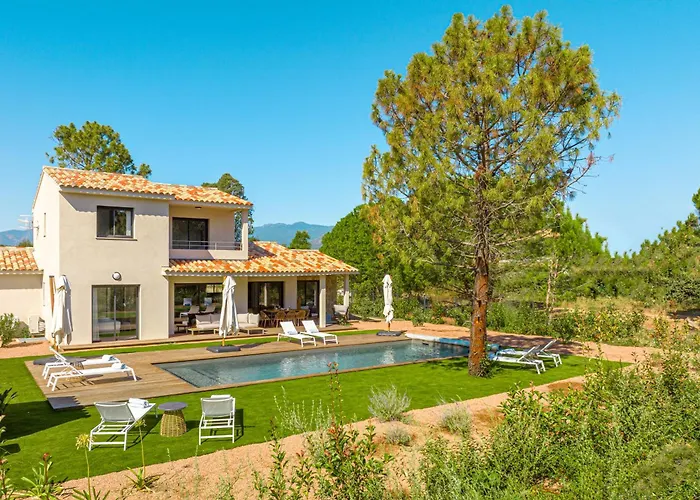 Calarossa Bay Hotel apartamentowy 4*