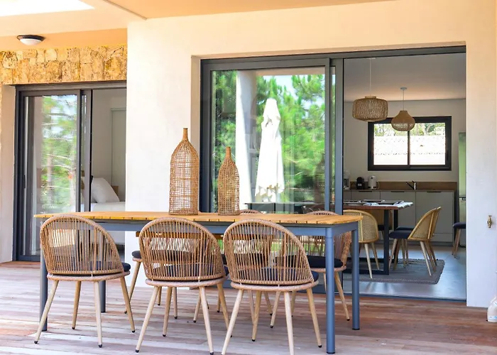 Hotel apartamentowy Calarossa Bay